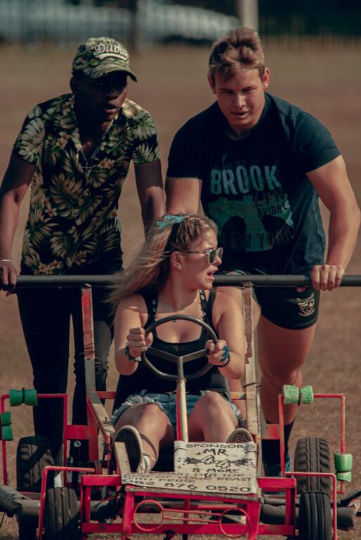 Activități relaxante de weekend pe care le poți face acasă